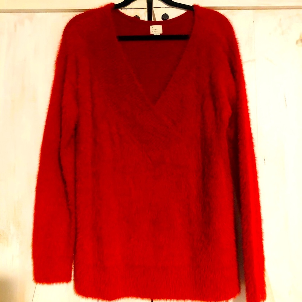 🍄 Fuzzy Red V-Neck Sweater 🍄